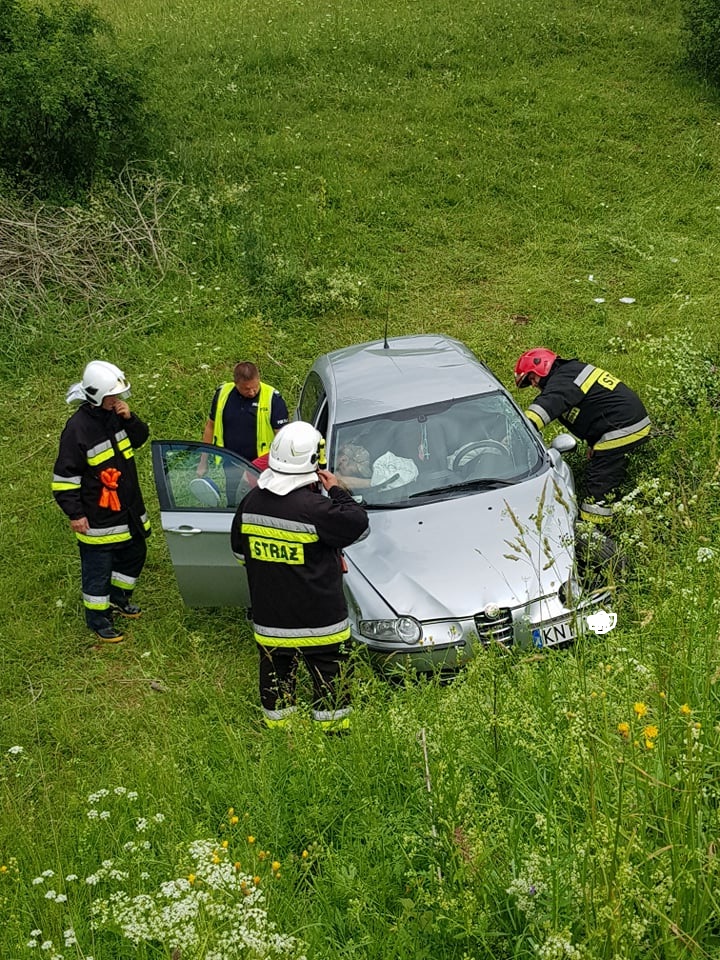 Groźny wypadek na drodze pomiędzy Krempachami a Dursztynem